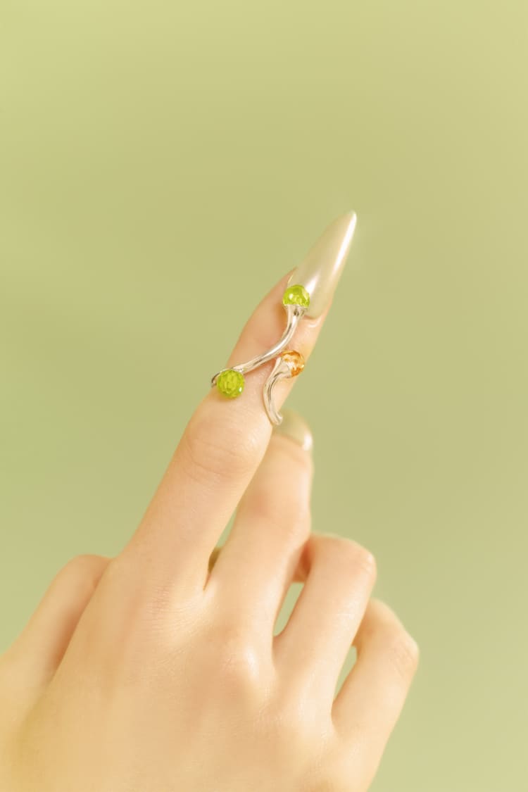 Silver Bold Midi Ring with Topaz and Opal Crystals