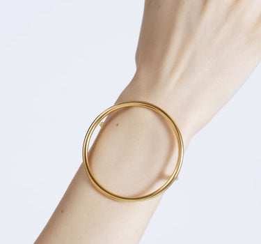 Gold Bangle with Large Circle