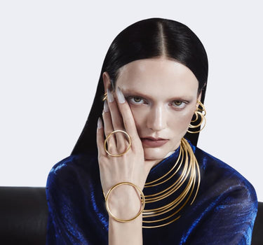 Gold Bangle with Large Circle