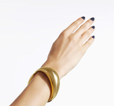 Gold Chunky Asymmetrical Closed Bangle Bracelet