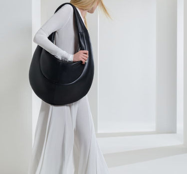Sac à main en cuir recyclé noir