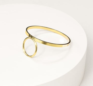 Gold round ring