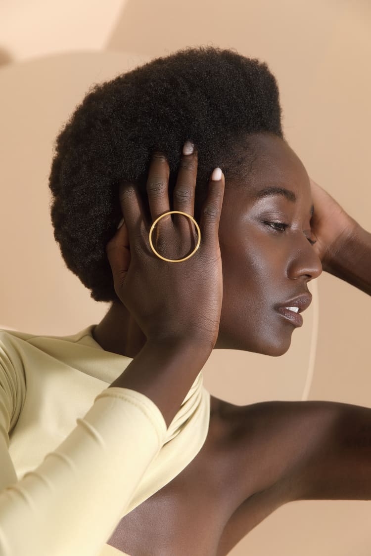 Gold Round Ring