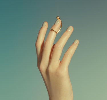 Anillo de Clavo de Oro