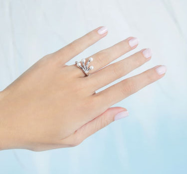 anillo de joyería de boda de perlas en plata