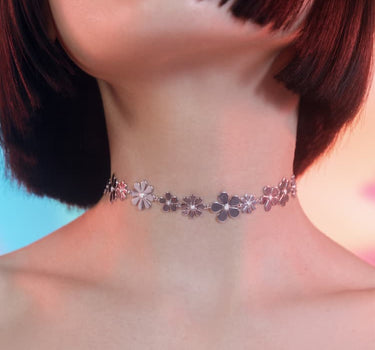 flower choker necklace in silver