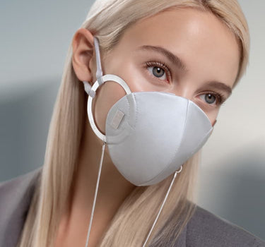 Grey silk mask with chain